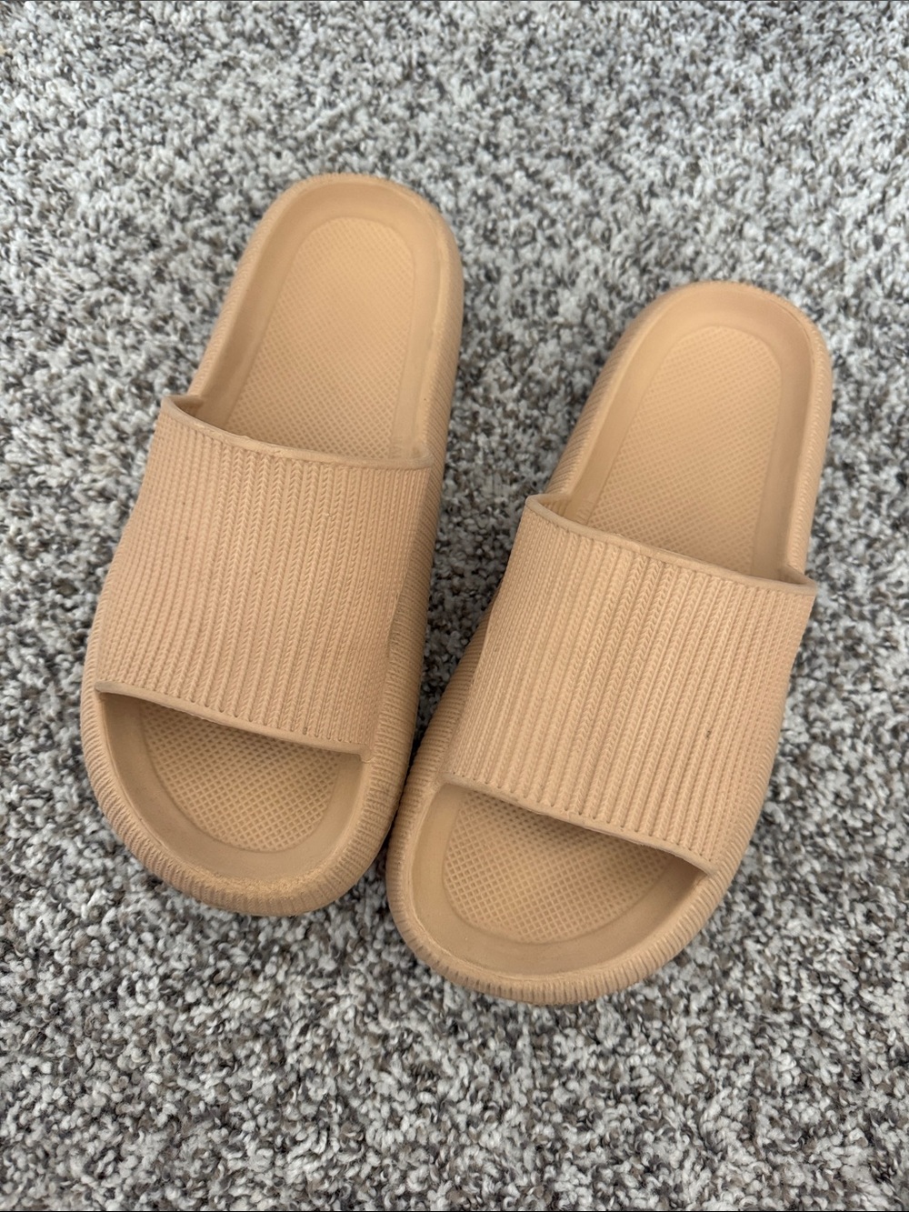 Kids Slide Sandals in Tan – Easy-On Comfort